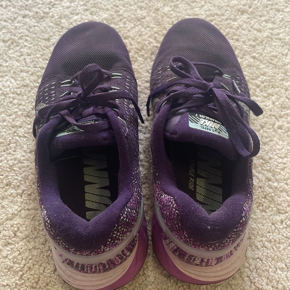 Running shoes - Picture 5 of 5